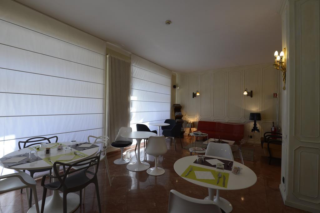 Tourist Hotel Turin
