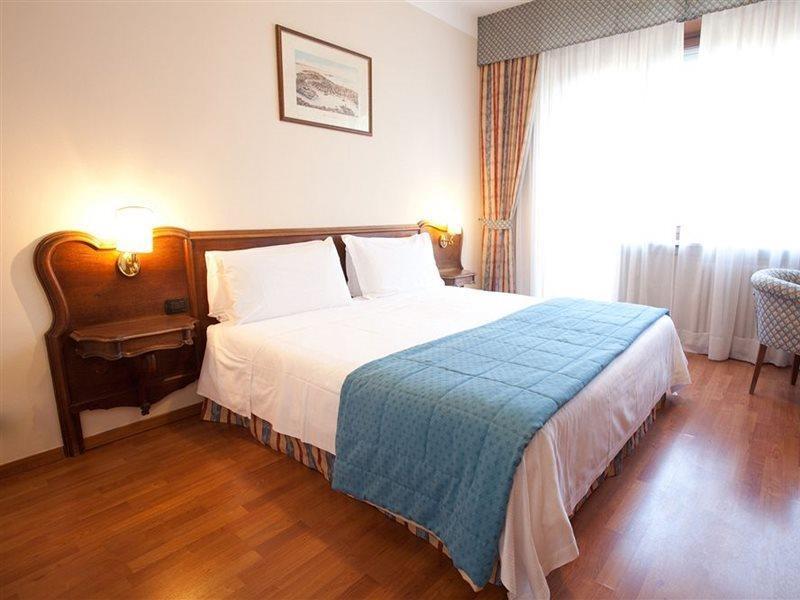 Hotel Tourist Turin